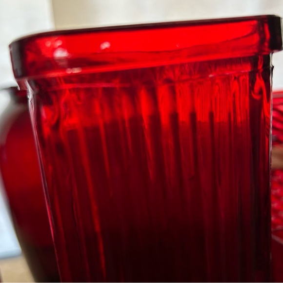 Ruby Red Square Vase. 8.75” - Picture 15 of 16